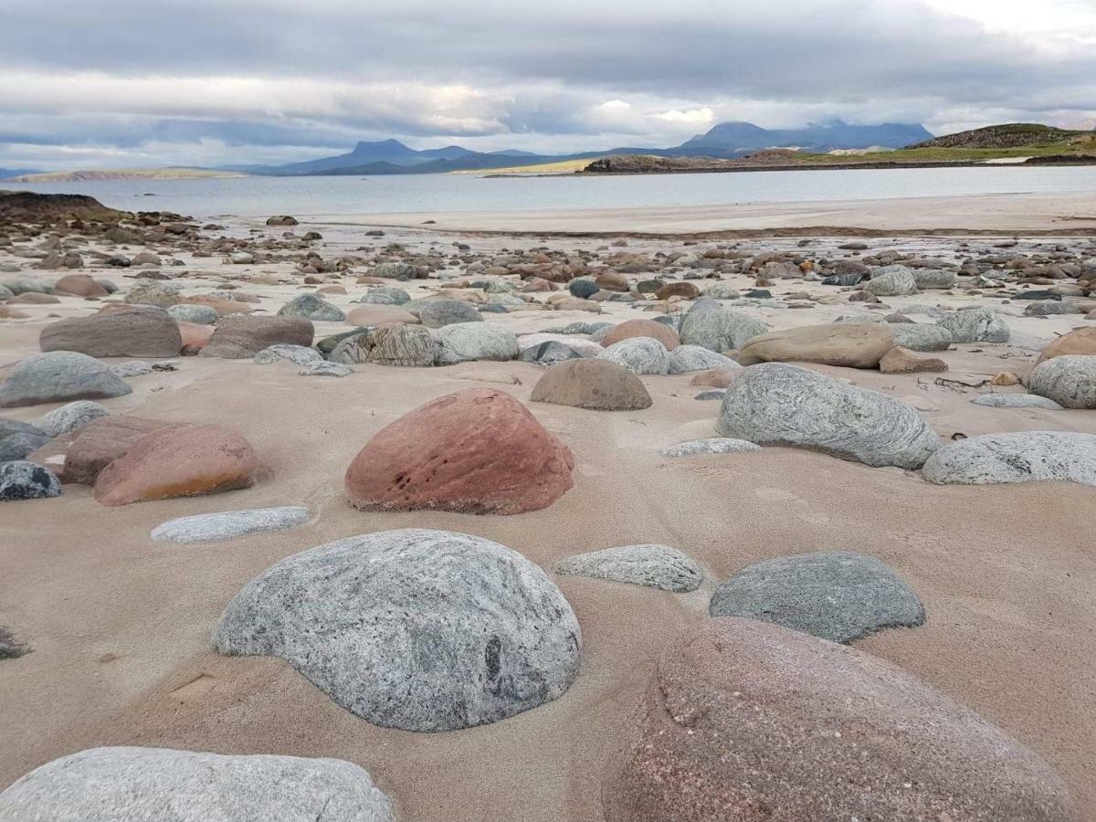 Vila 3A Mellon Udrigle Obinan Exteriér fotografie