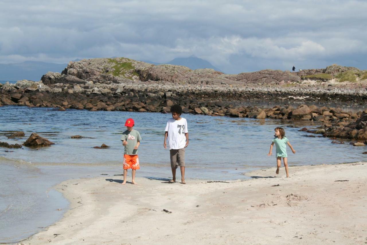 Vila 3A Mellon Udrigle Obinan Exteriér fotografie
