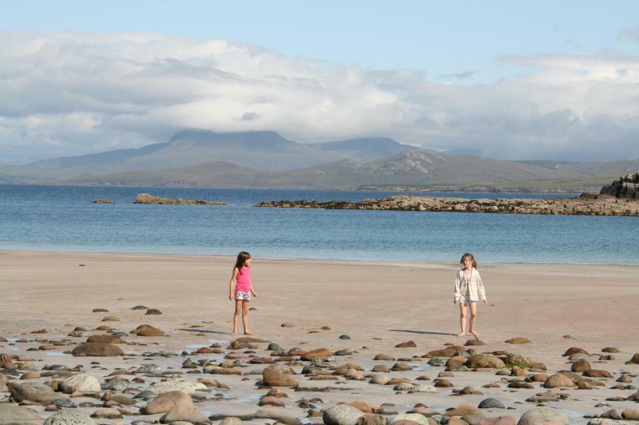 Vila 3A Mellon Udrigle Obinan Exteriér fotografie