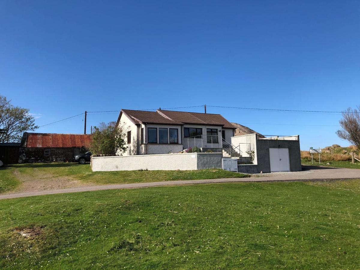 Vila 3A Mellon Udrigle Obinan Exteriér fotografie